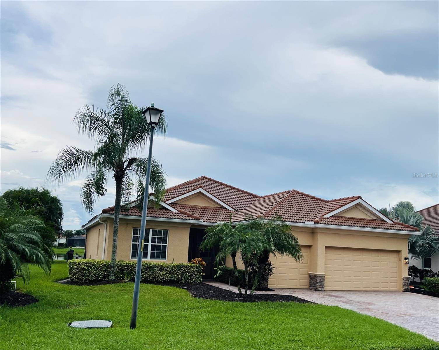 415 GRAND PRESERVE CV, Bradenton, FL 34212