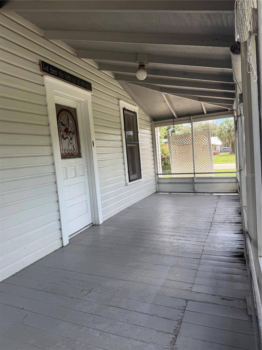 146 N HERNANDO AVE, Arcadia, FL 34266