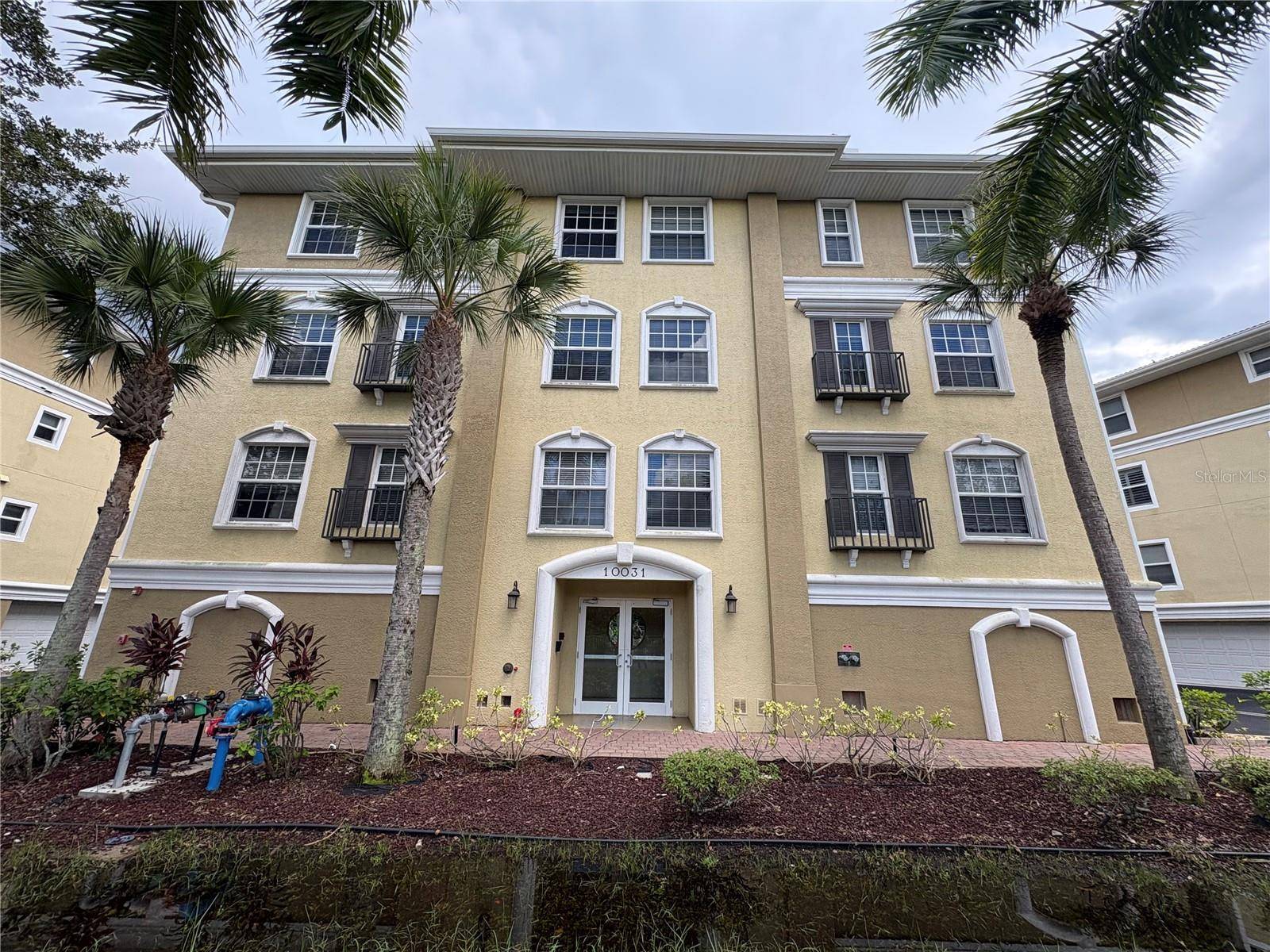 10031 LAKE COVE DR #201, Fort Myers, FL 33908