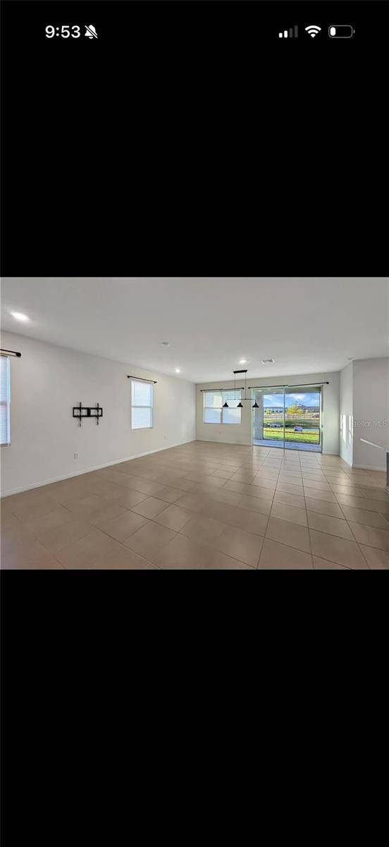 5043 STOKES WAY, Wildwood, FL 34785