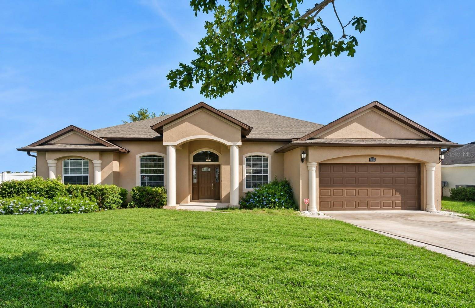 2600 HOLLOW LN, Leesburg, FL 34748