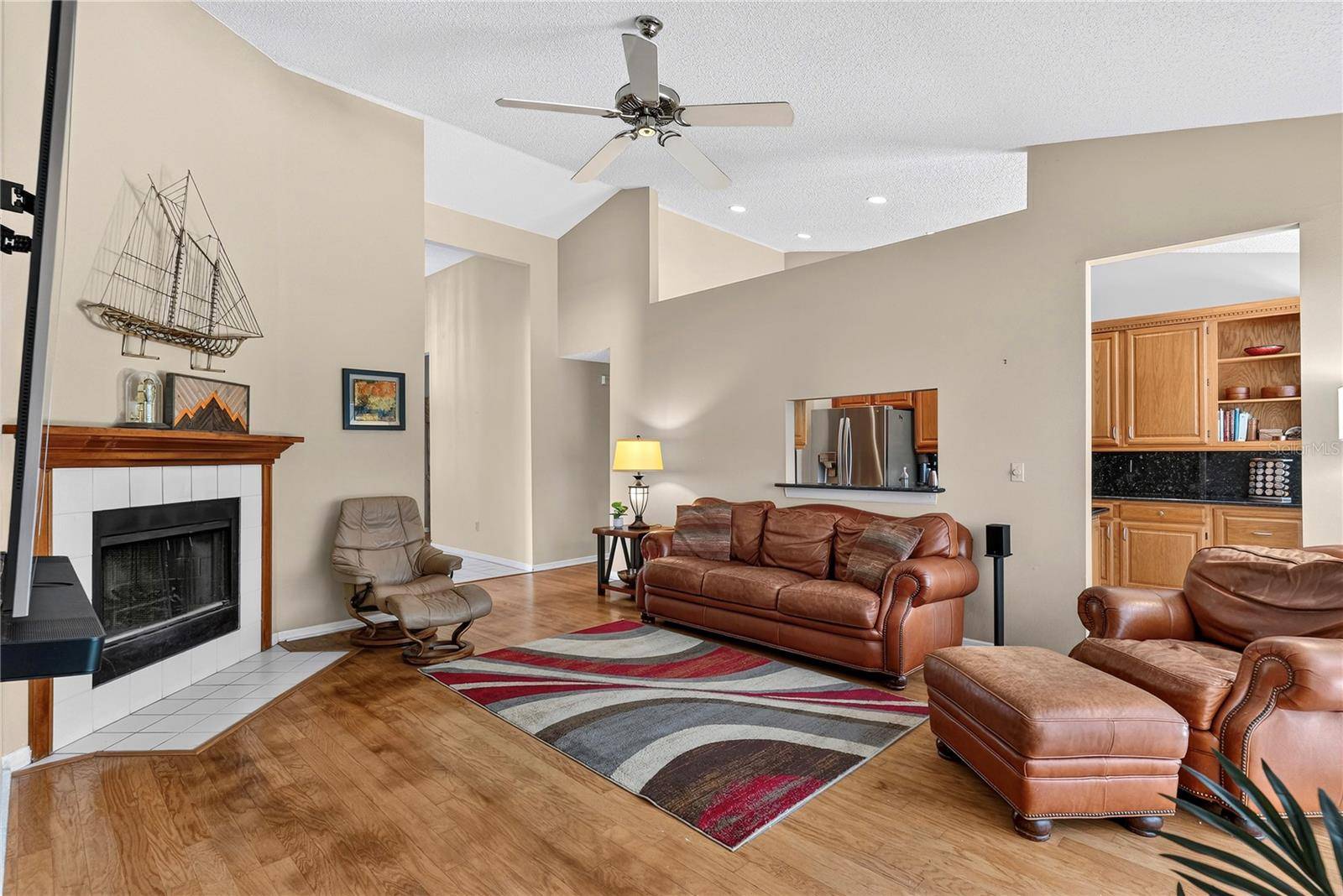 10850 DEARDEN CIR, Orlando, FL 32817