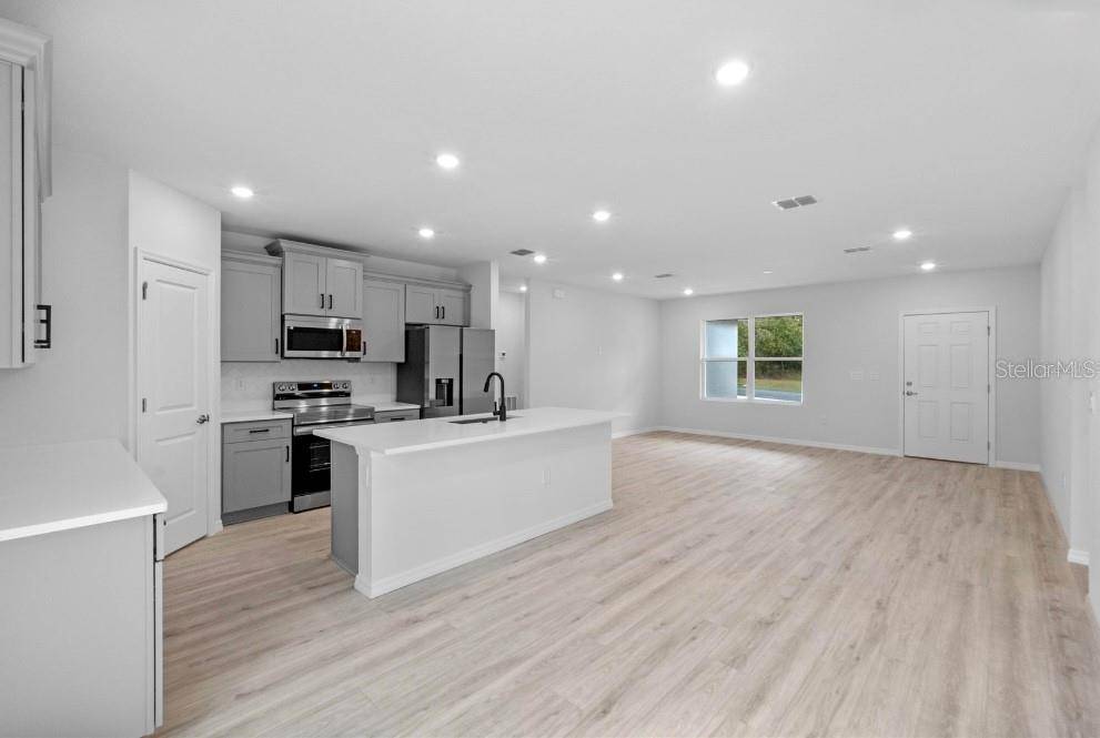 1476 W SKYLINE DR, Citrus Springs, FL 34434