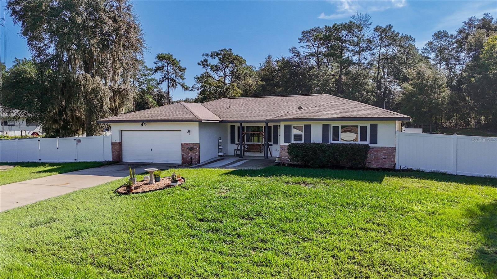 12261 S ELM PT, Floral City, FL 34436