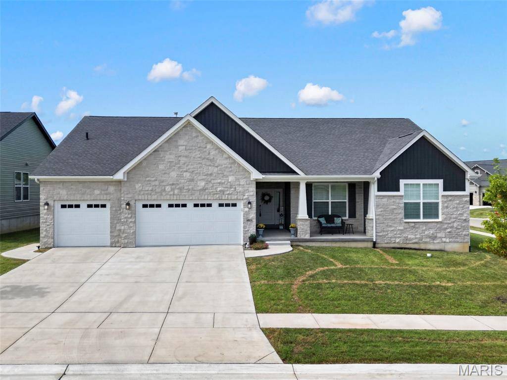6803 Preservation Pkwy, Affton, MO 63123