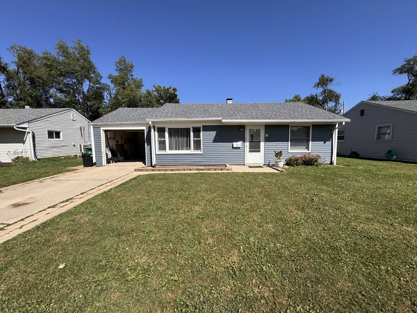 1311 Loral AVE, Joliet, IL 60435