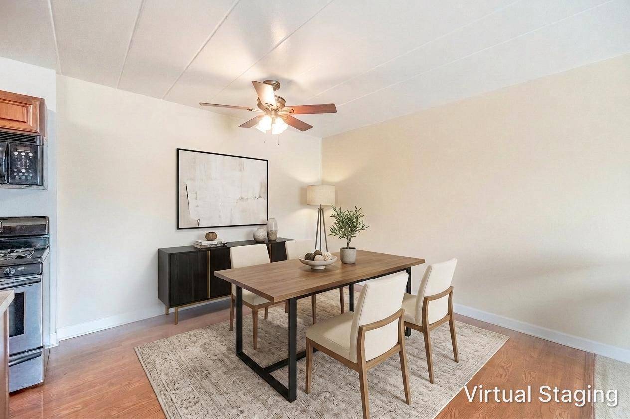 1000 S Lorraine RD #411, Wheaton, IL 60189