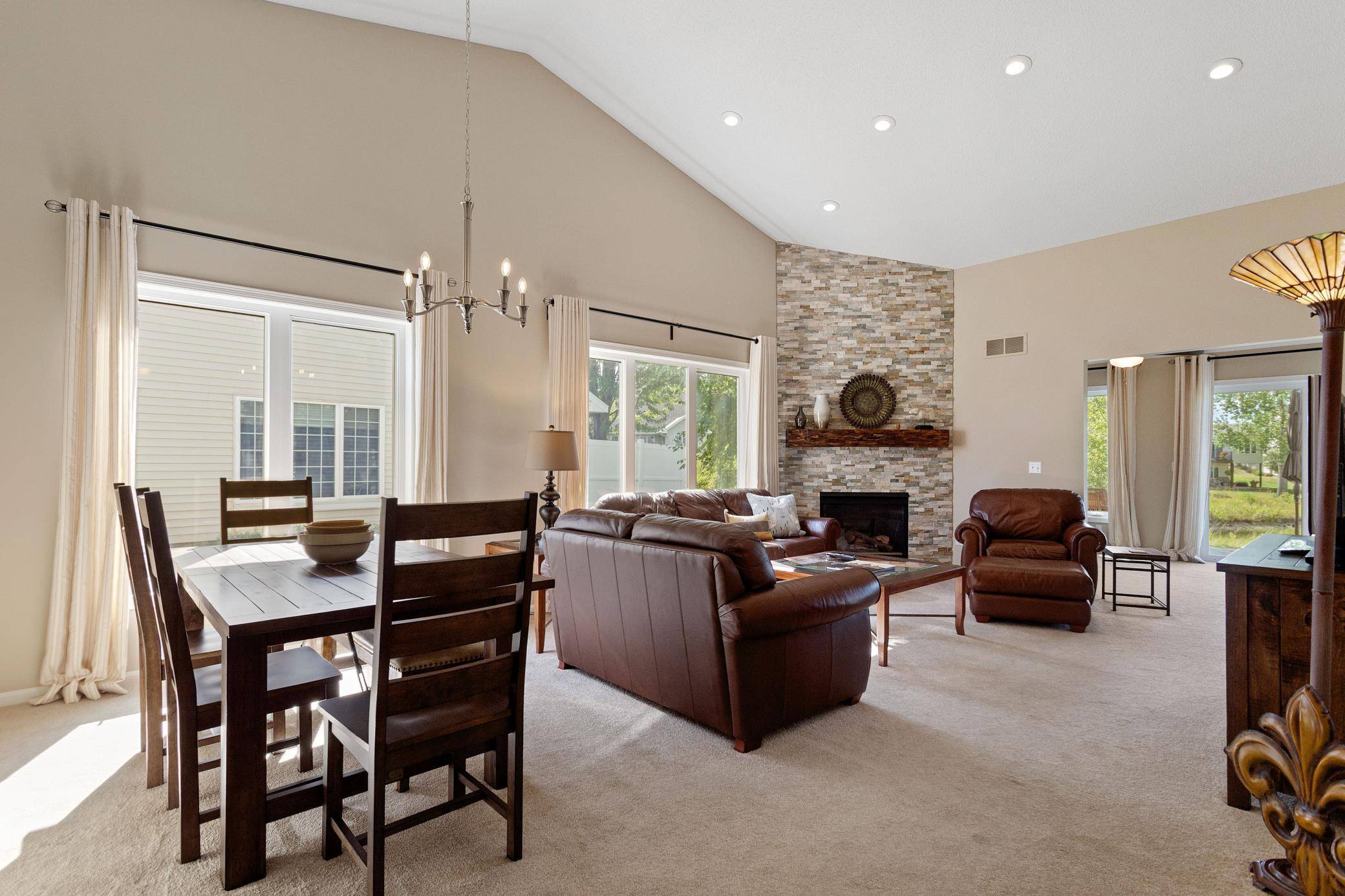 7874 Heinbuch TRL, Woodbury, MN 55125