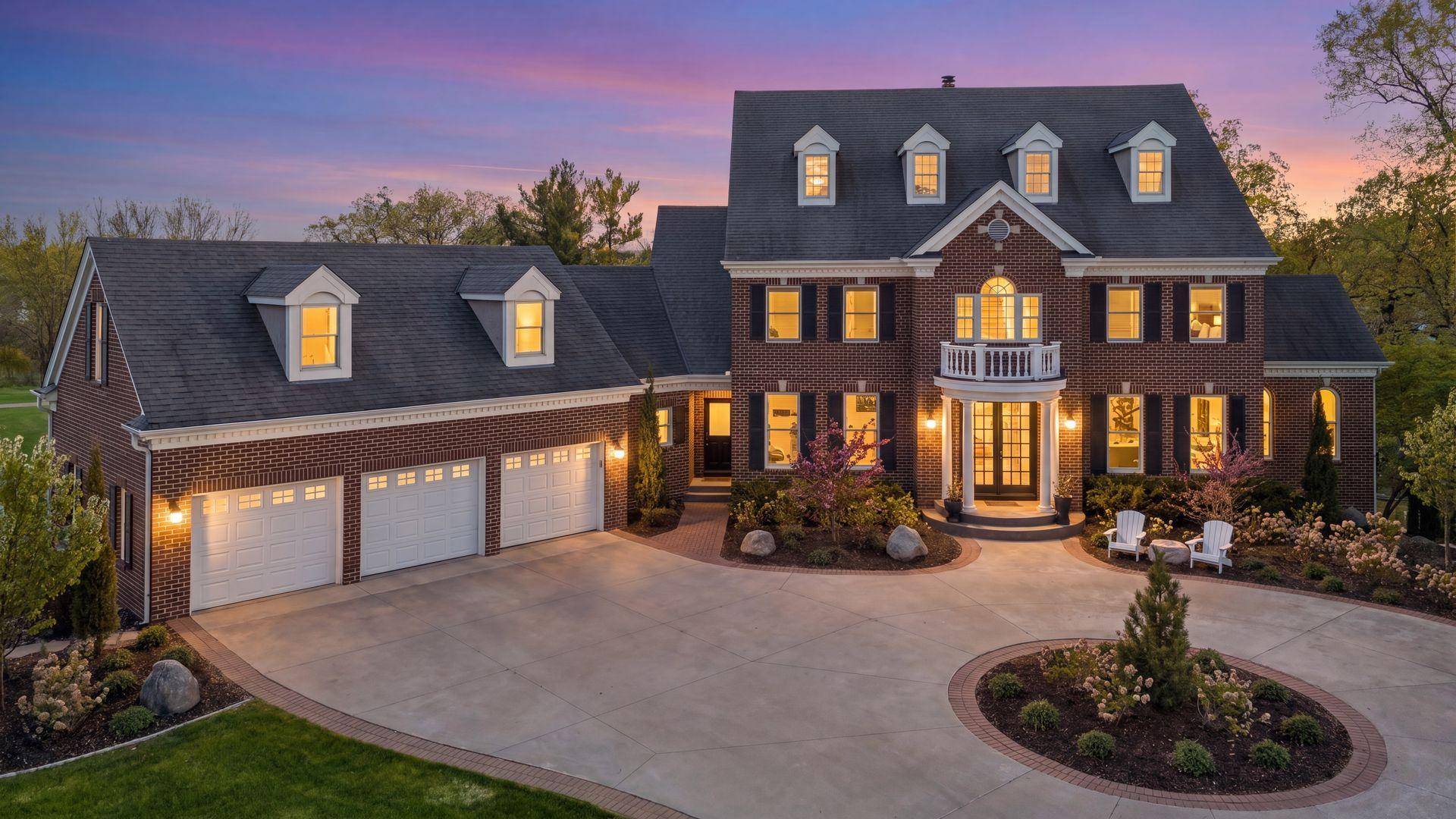18482 Bearpath TRL, Eden Prairie, MN 55347