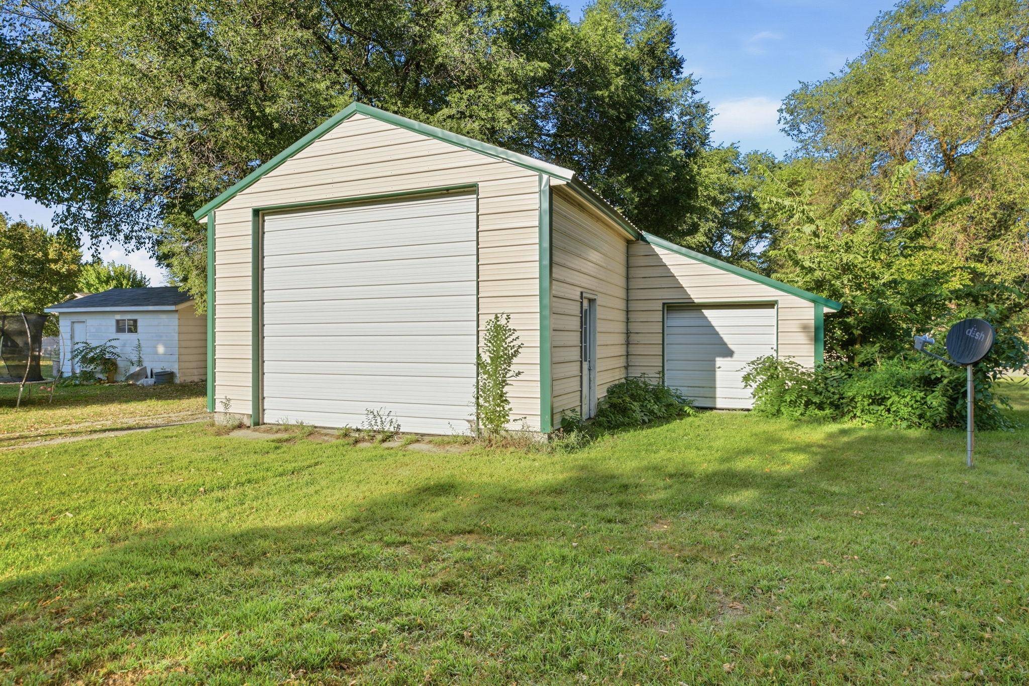 441 Main ST W, Richmond, MN 56368