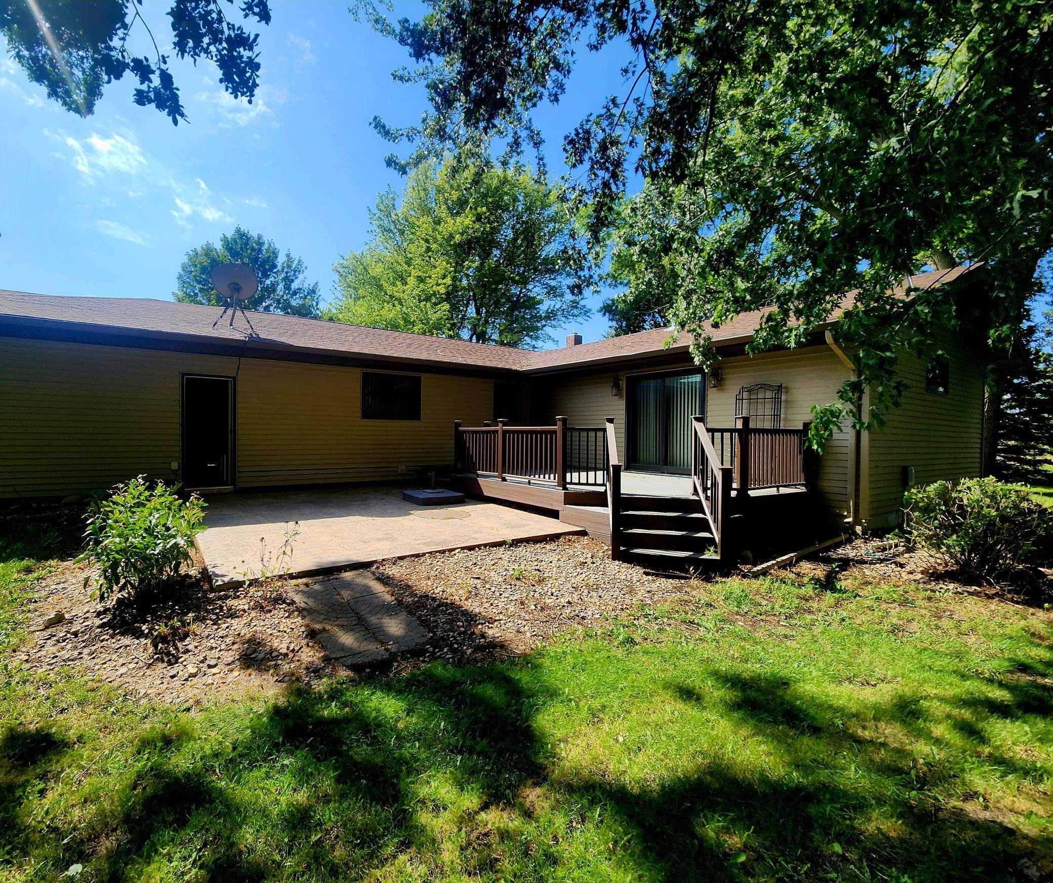 1304 State Highway 30, Pipestone, MN 56164