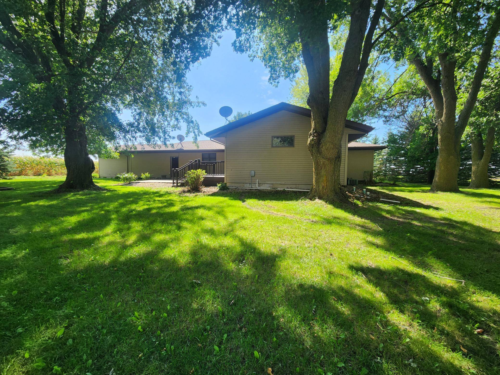 1304 State Highway 30, Pipestone, MN 56164