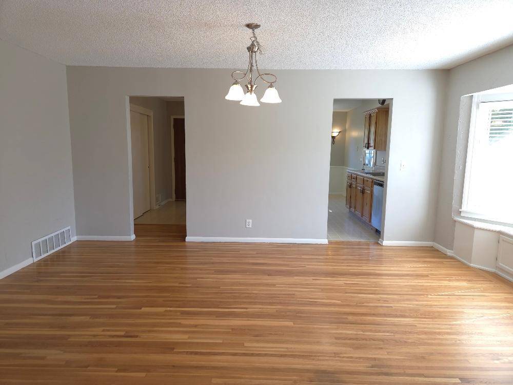 7001 Fremont AVE N, Brooklyn Center, MN 55430