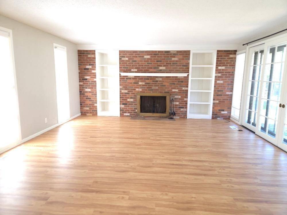 7001 Fremont AVE N, Brooklyn Center, MN 55430