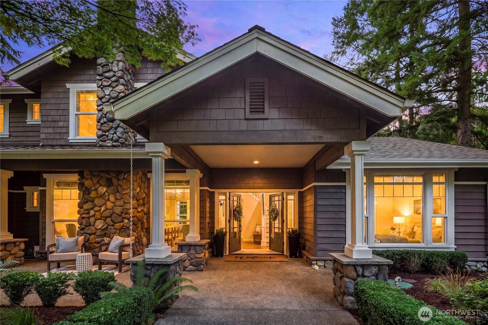 2609 E Beaver Lake DR SE, Sammamish, WA 98075