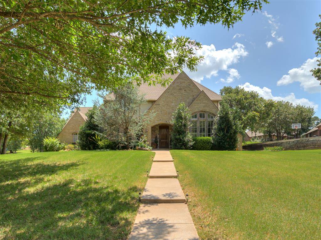 1956 Ella CT, Edmond, OK 73034