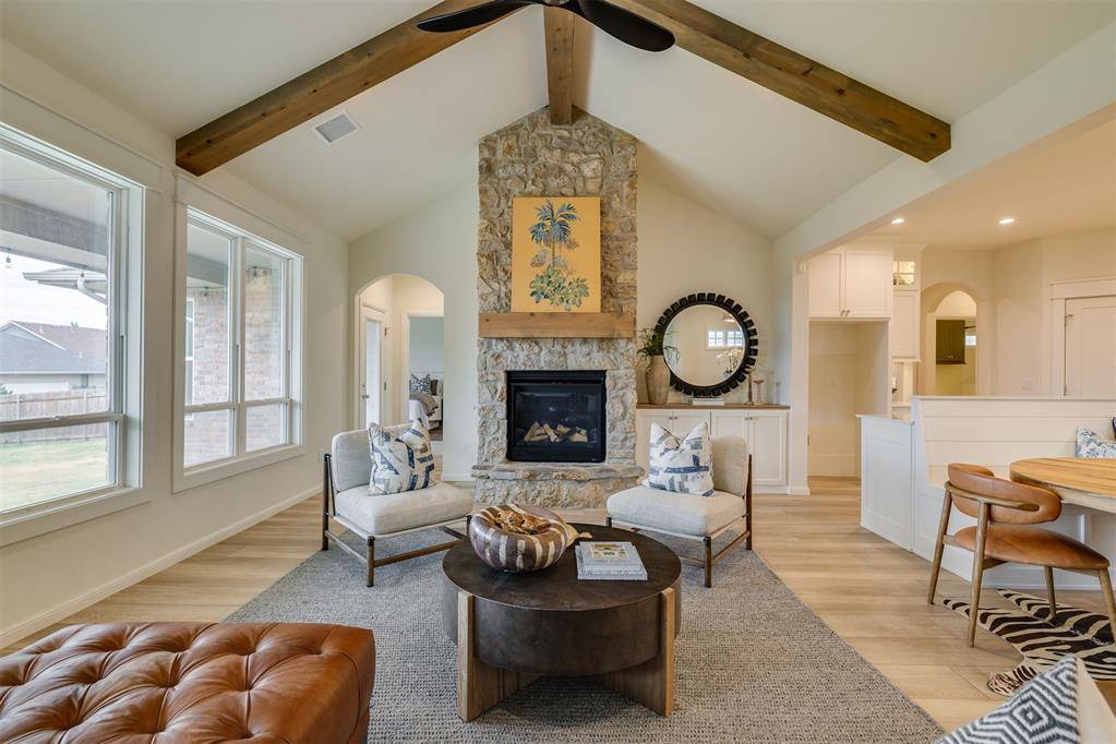1701 Historical AVE, Edmond, OK 73034