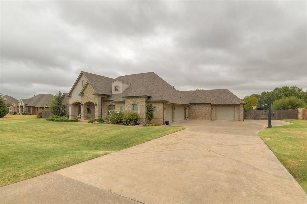 3600 Wimberley Creek DR, Yukon, OK 73099