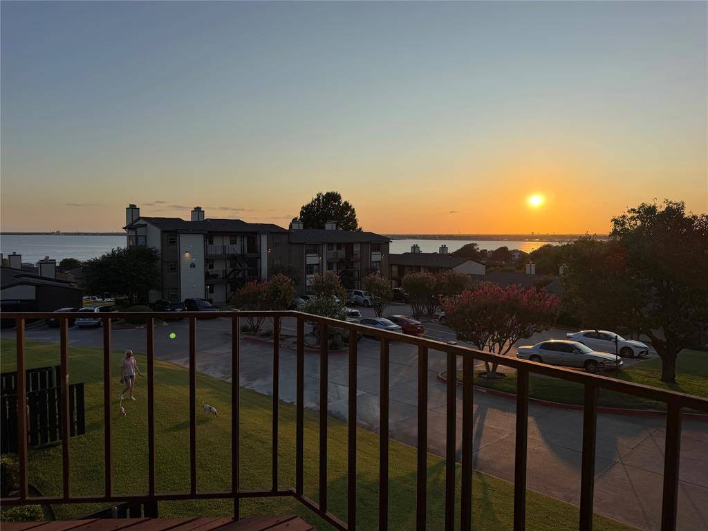 230 Henry M Chandler Drive, Rockwall, TX 75032