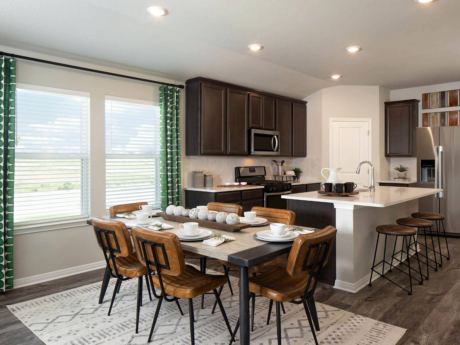 180 Fossil DR, Kyle, TX 78640