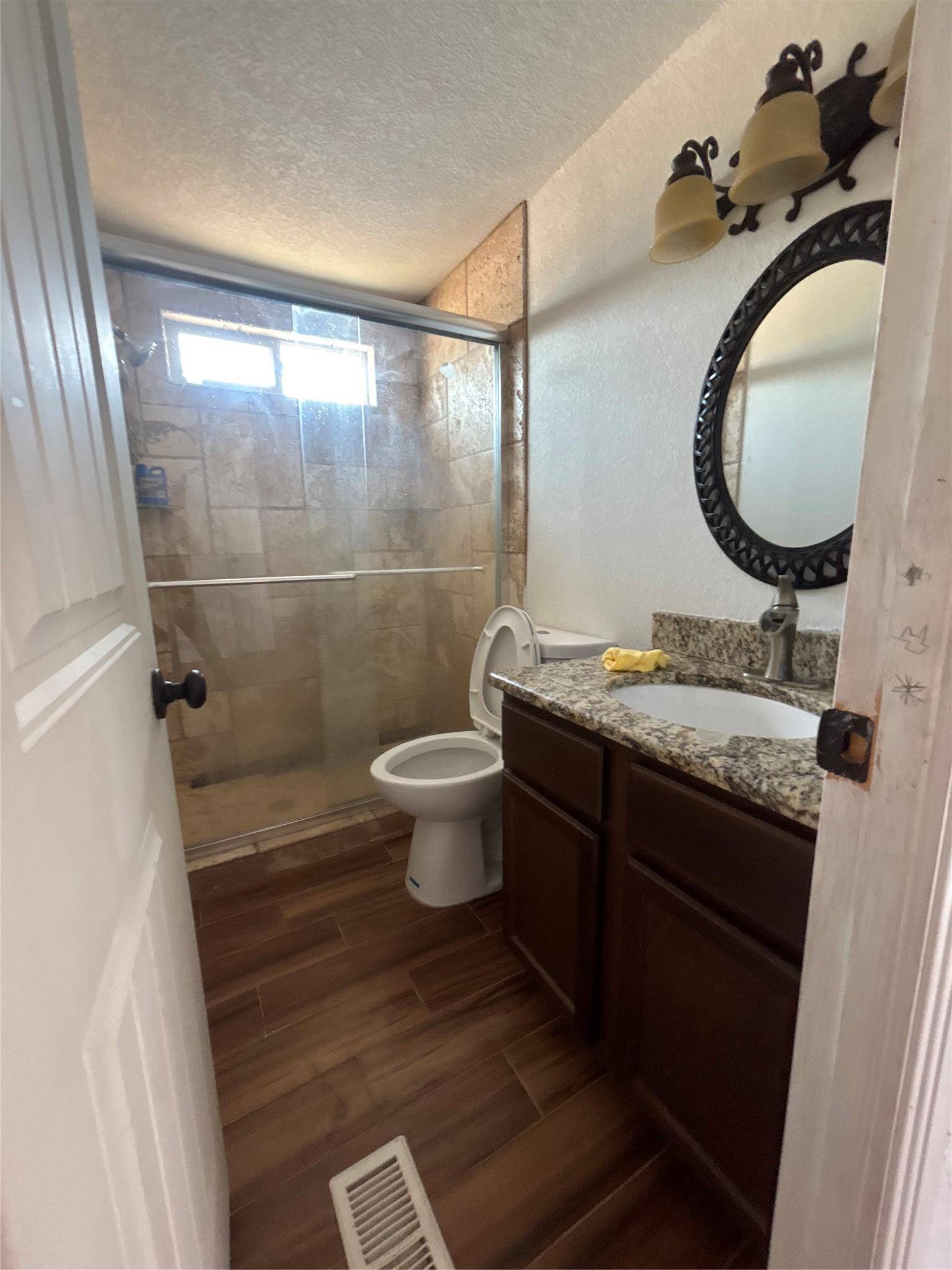 Address not disclosed, Lockhart, TX 78644