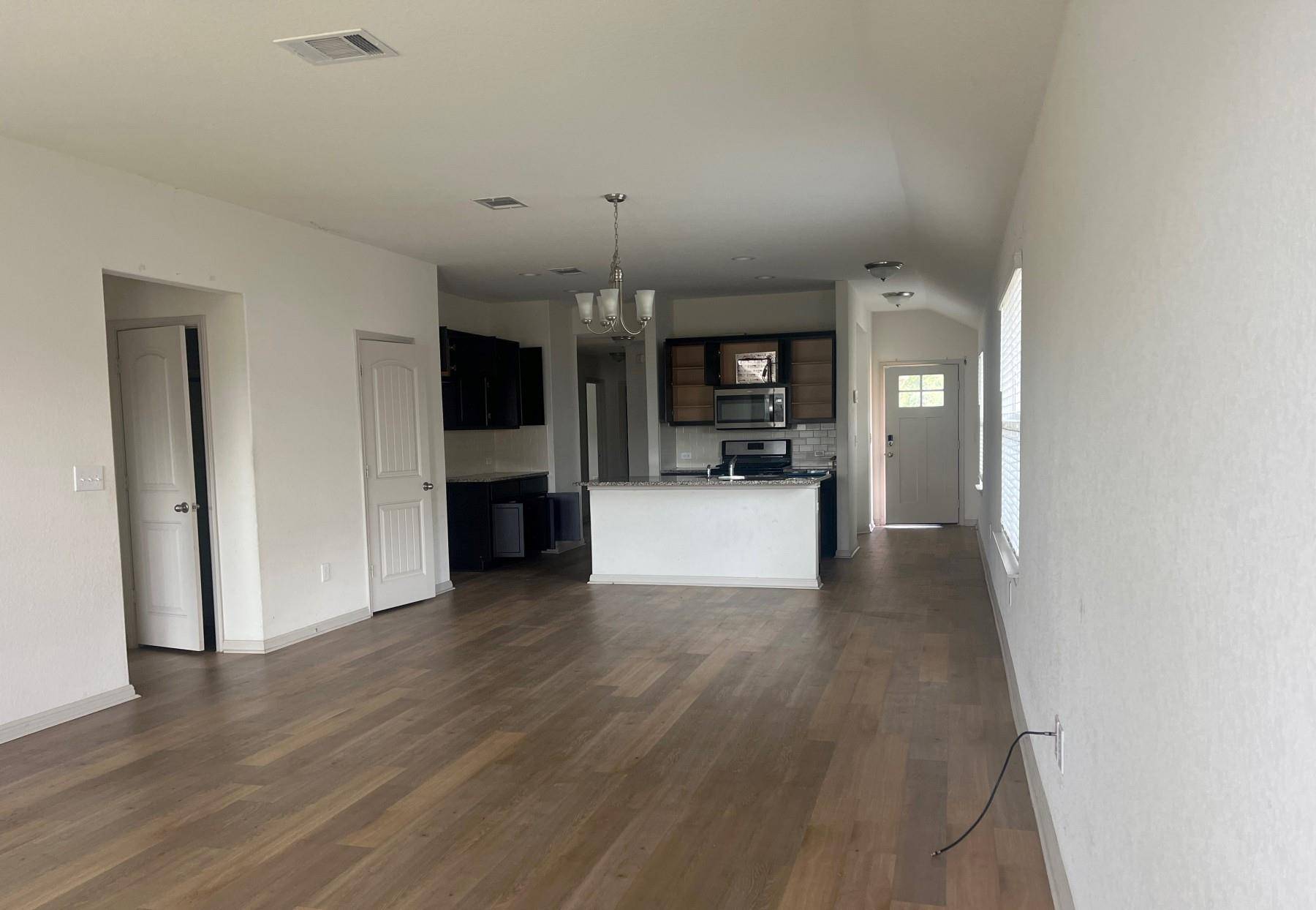 216 Frederick DR, Georgetown, TX 78626