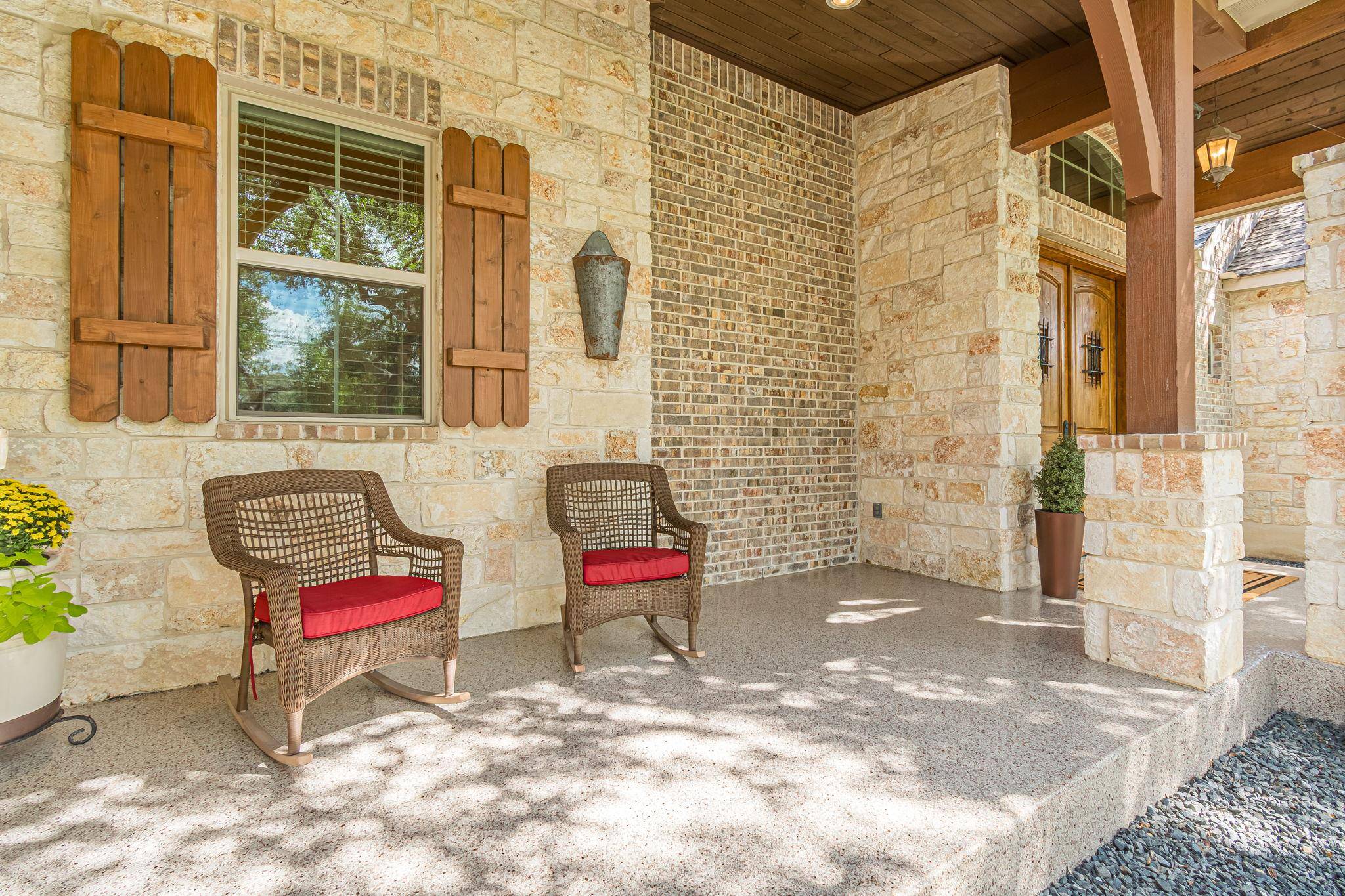 715 Long Ridge RDG, Spring Branch, TX 78070