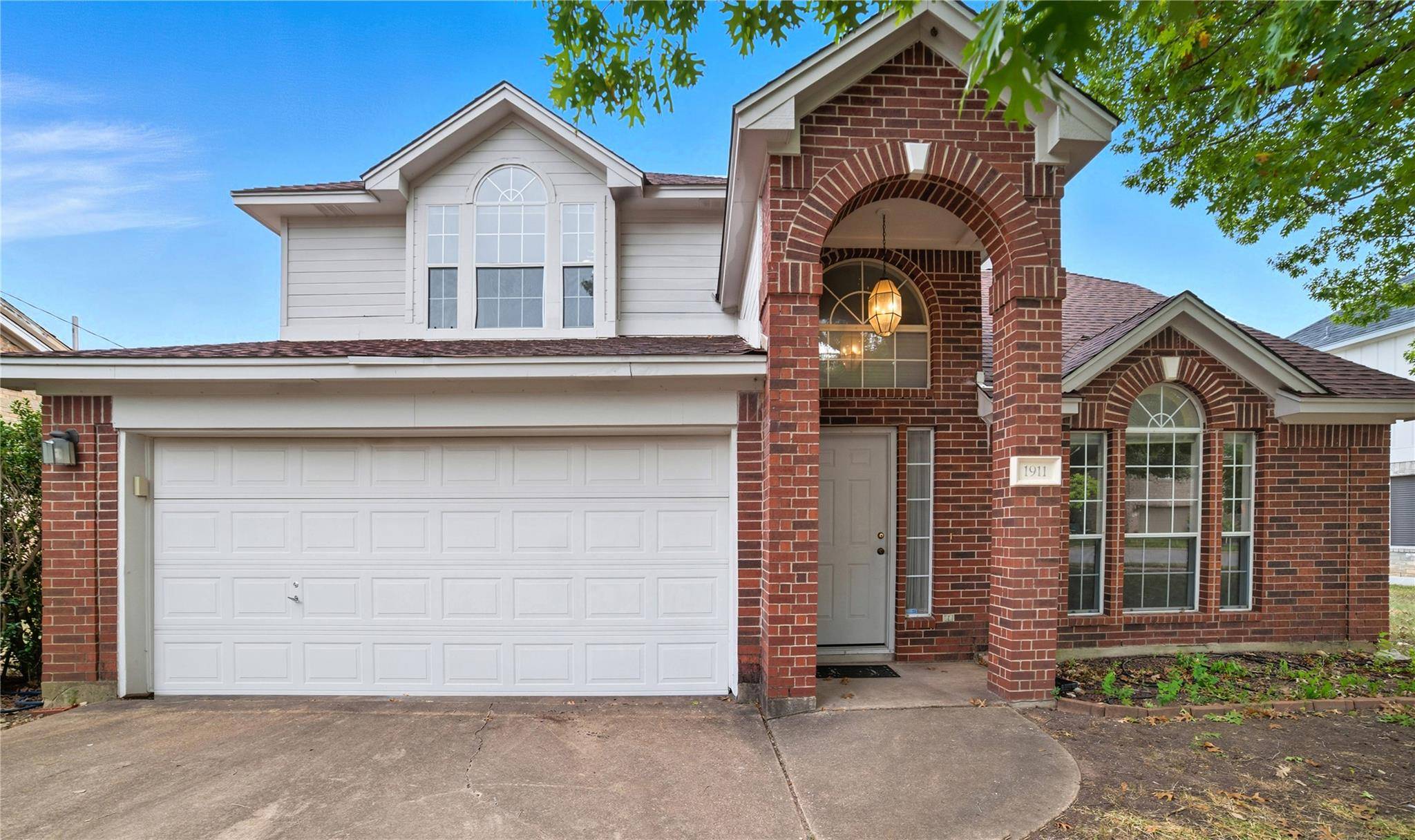 1911 Cedar Bend DR, Round Rock, TX 78681