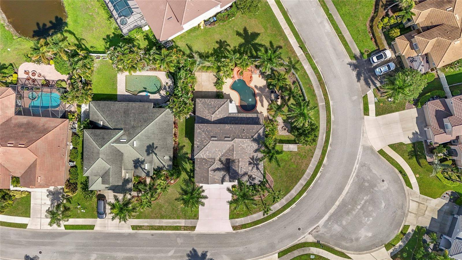 1729 PINYON PINE DR, Sarasota, FL 34240
