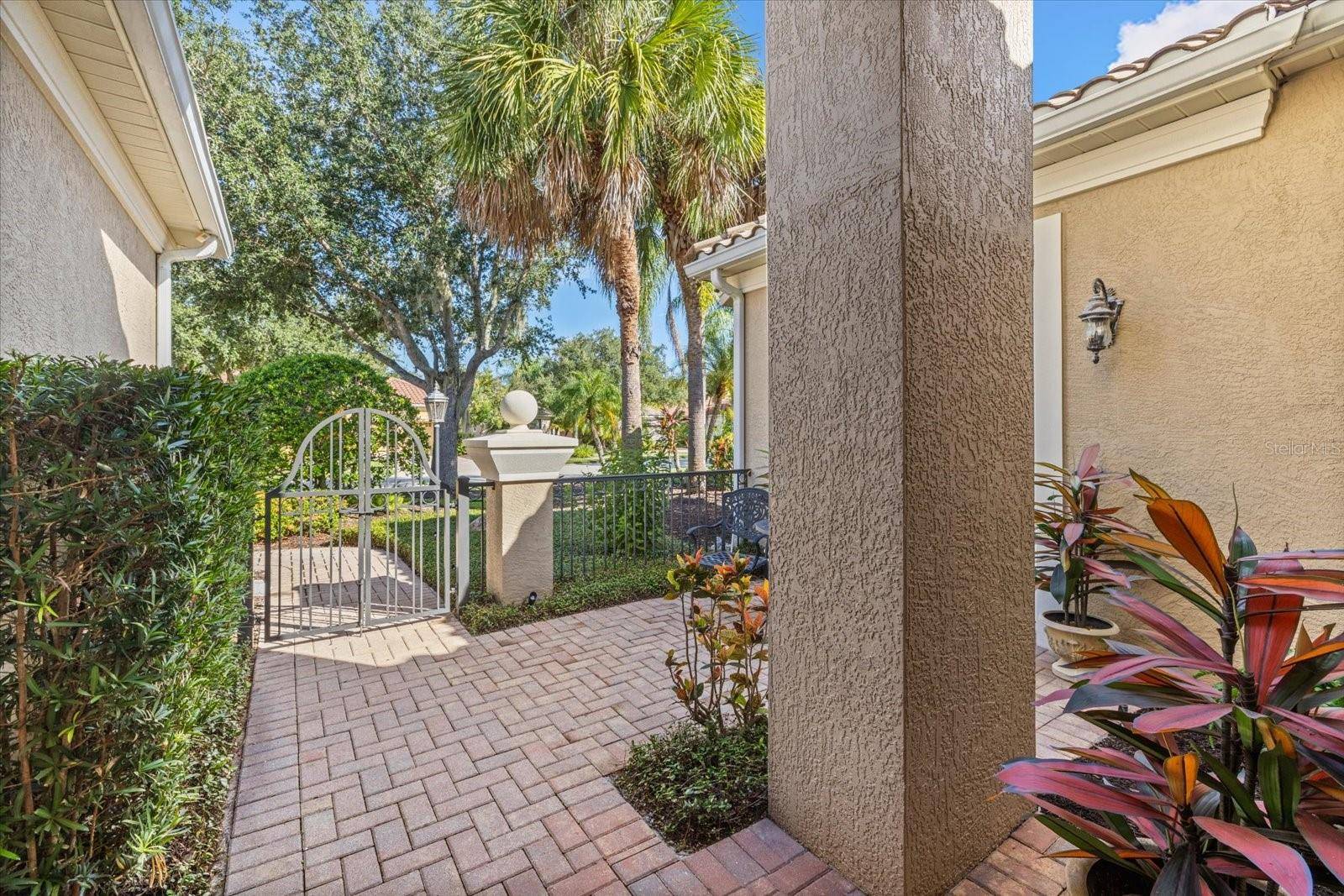 7651 PORTSTEWART DR, Lakewood Ranch, FL 34202
