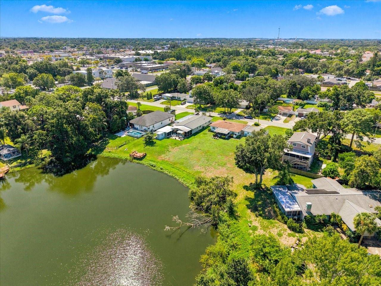 2242 CASA VISTA DR, Palm Harbor, FL 34683