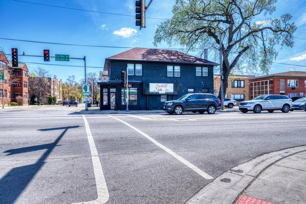 97 Harlem AVE, Oak Park, IL 60302