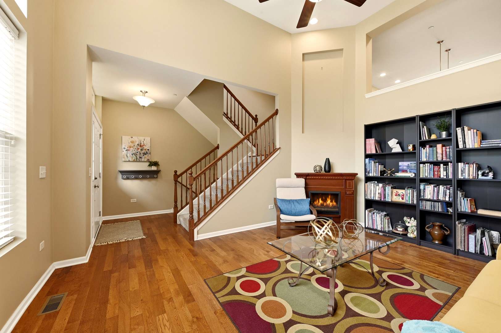 2845 Henley LN, Naperville, IL 60540