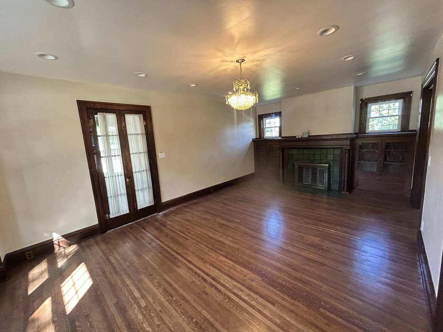 200 E Dakota ST, Spring Valley, IL 61362