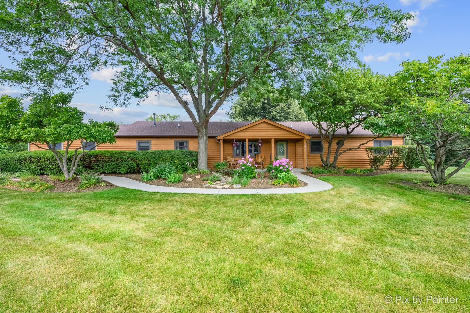 2116 N Pebble DR, Mchenry, IL 60051