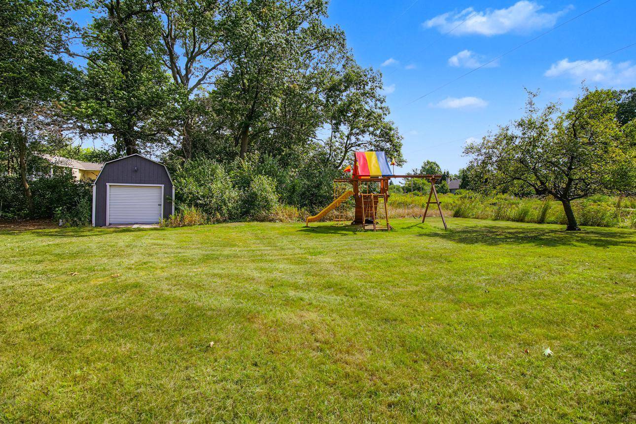 3066 Greenbrier ST, Little Canada, MN 55117