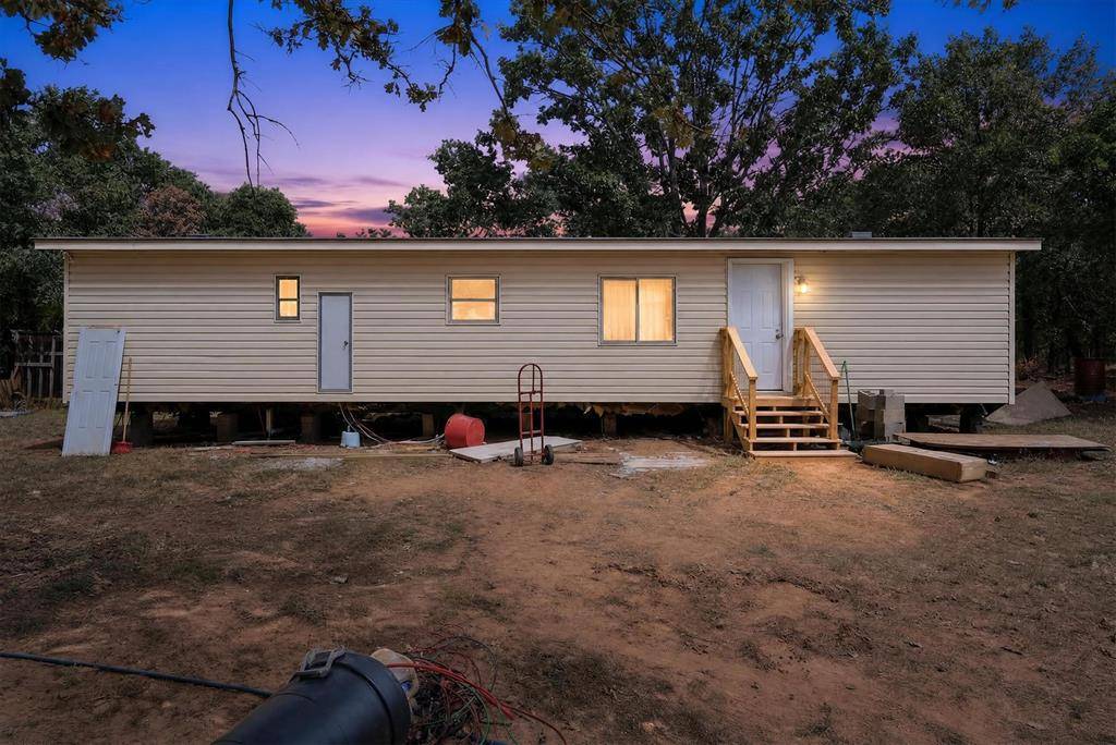 21839 Lilly DR, Tecumseh, OK 74873