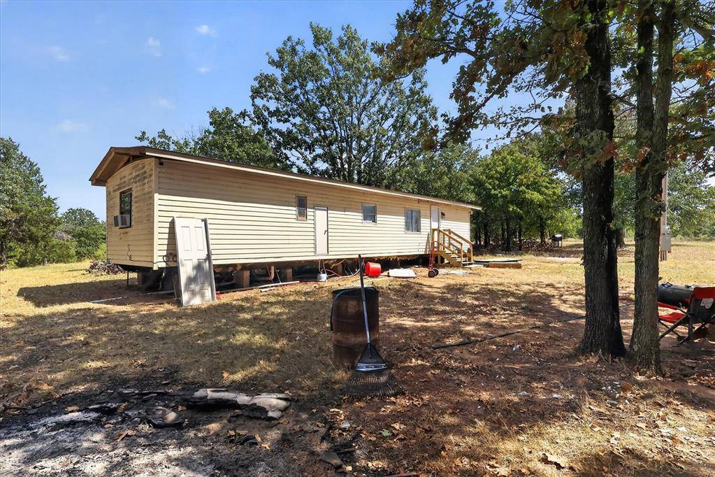 21839 Lilly DR, Tecumseh, OK 74873