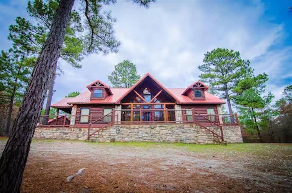 281 Driftcast RD, Broken Bow, OK 74728