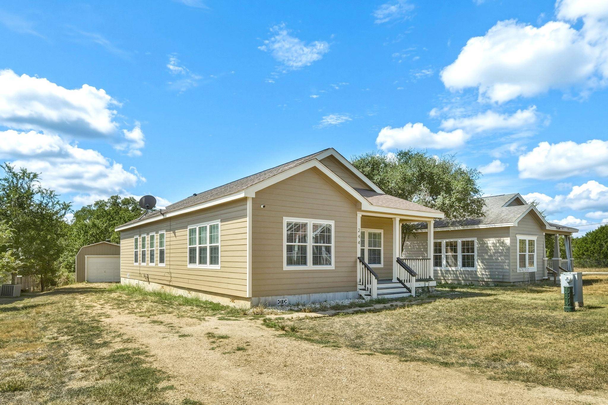 244 Heatherwood DR #16, Driftwood, TX 78619