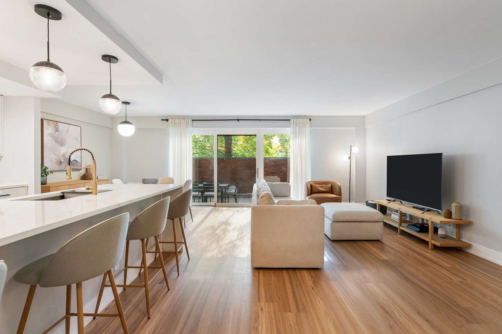 1115 S Plymouth CT #124, Chicago, IL 60605