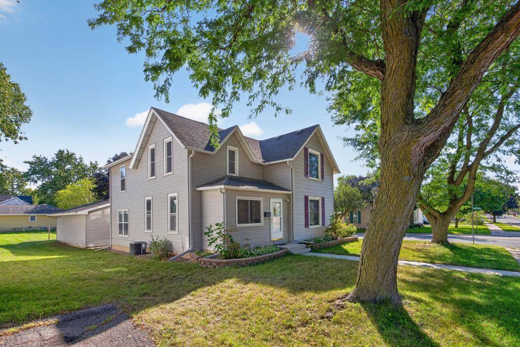 314 2nd ST SW, Stewartville, MN 55976