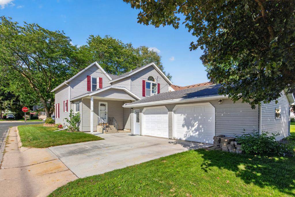 314 2nd ST SW, Stewartville, MN 55976