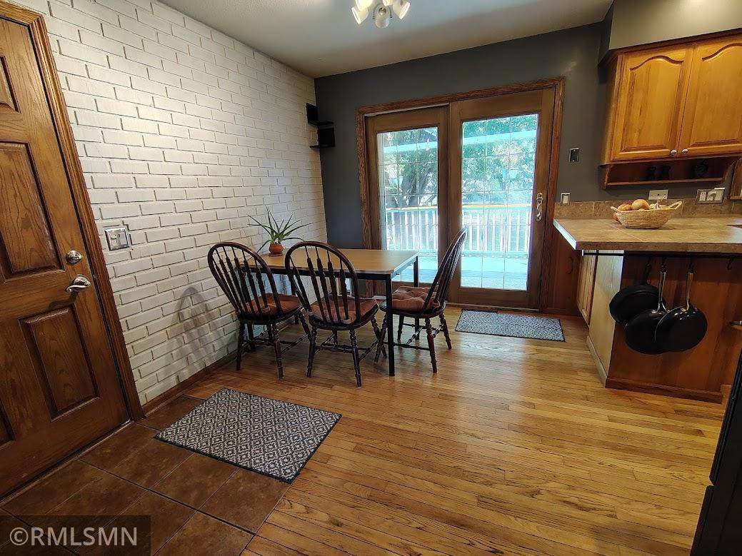 1417 Autumn DR, Faribault, MN 55021