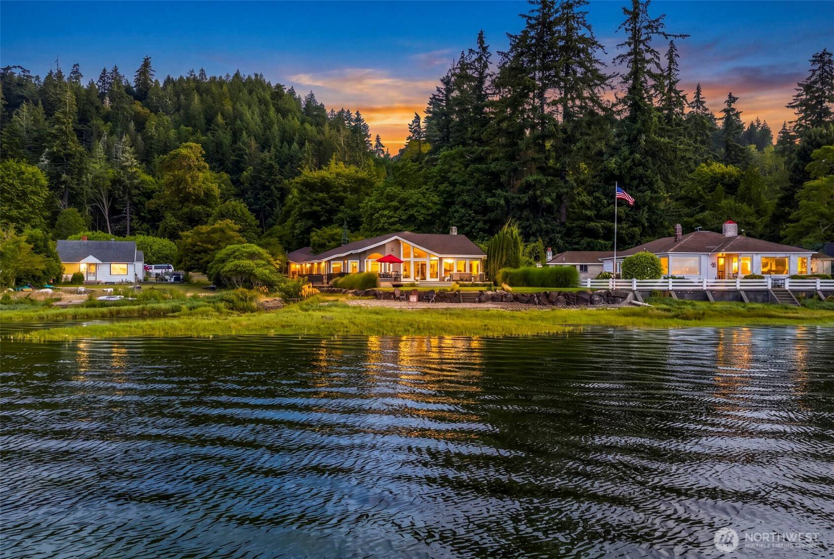 6591 NE North Shore RD, Belfair, WA 98528