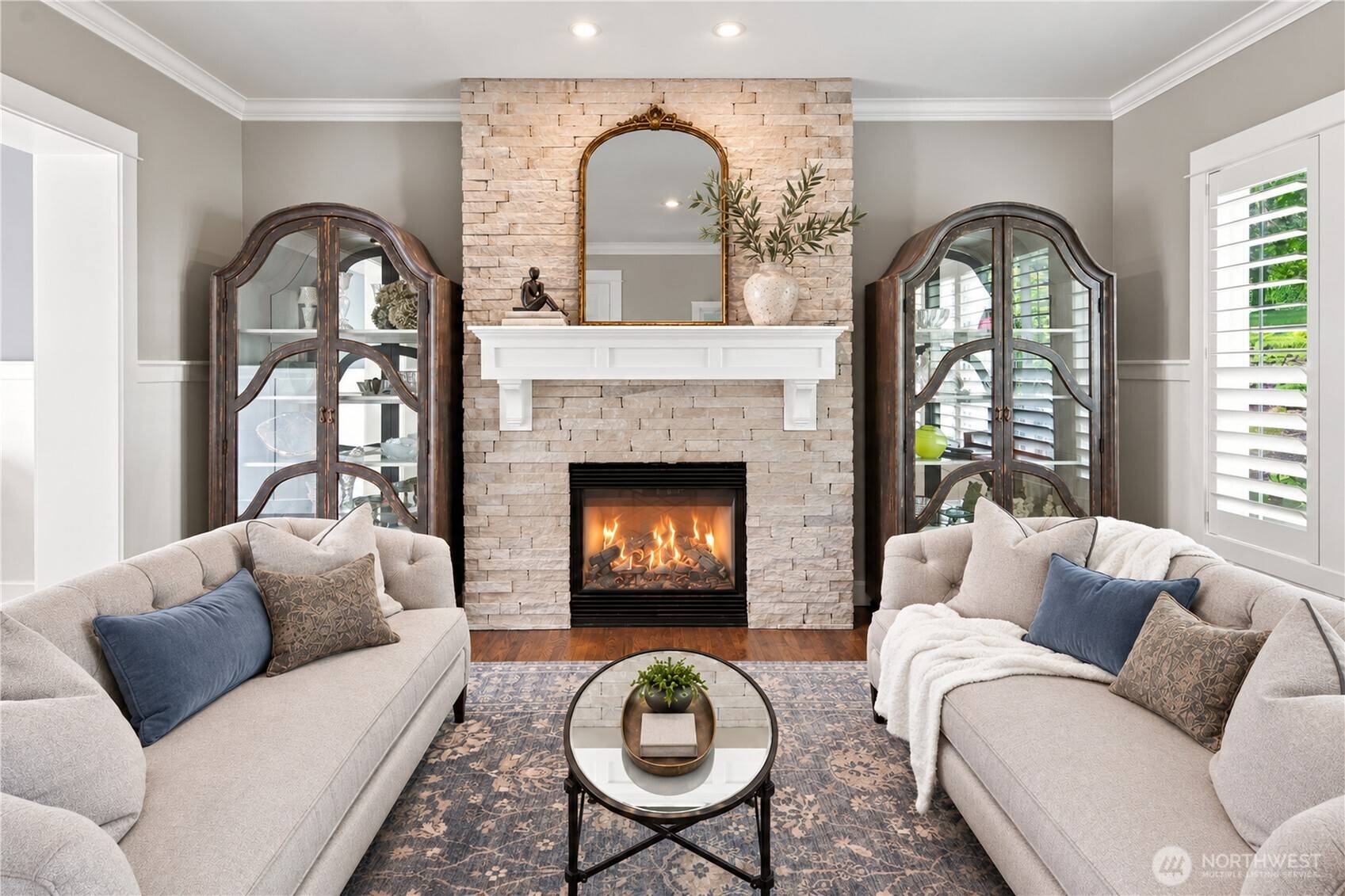 709 25th AVE NW, Gig Harbor, WA 98335
