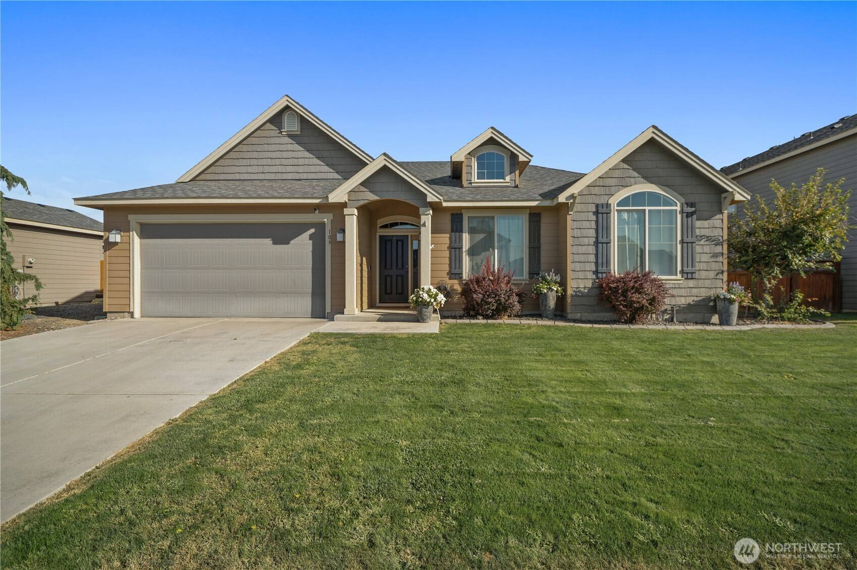 109 J ST NE, Quincy, WA 98848