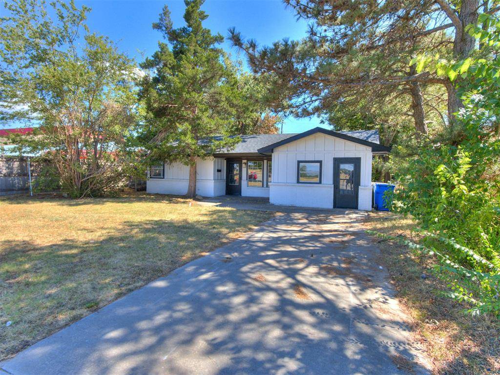 904 W Robinson ST, Norman, OK 73069