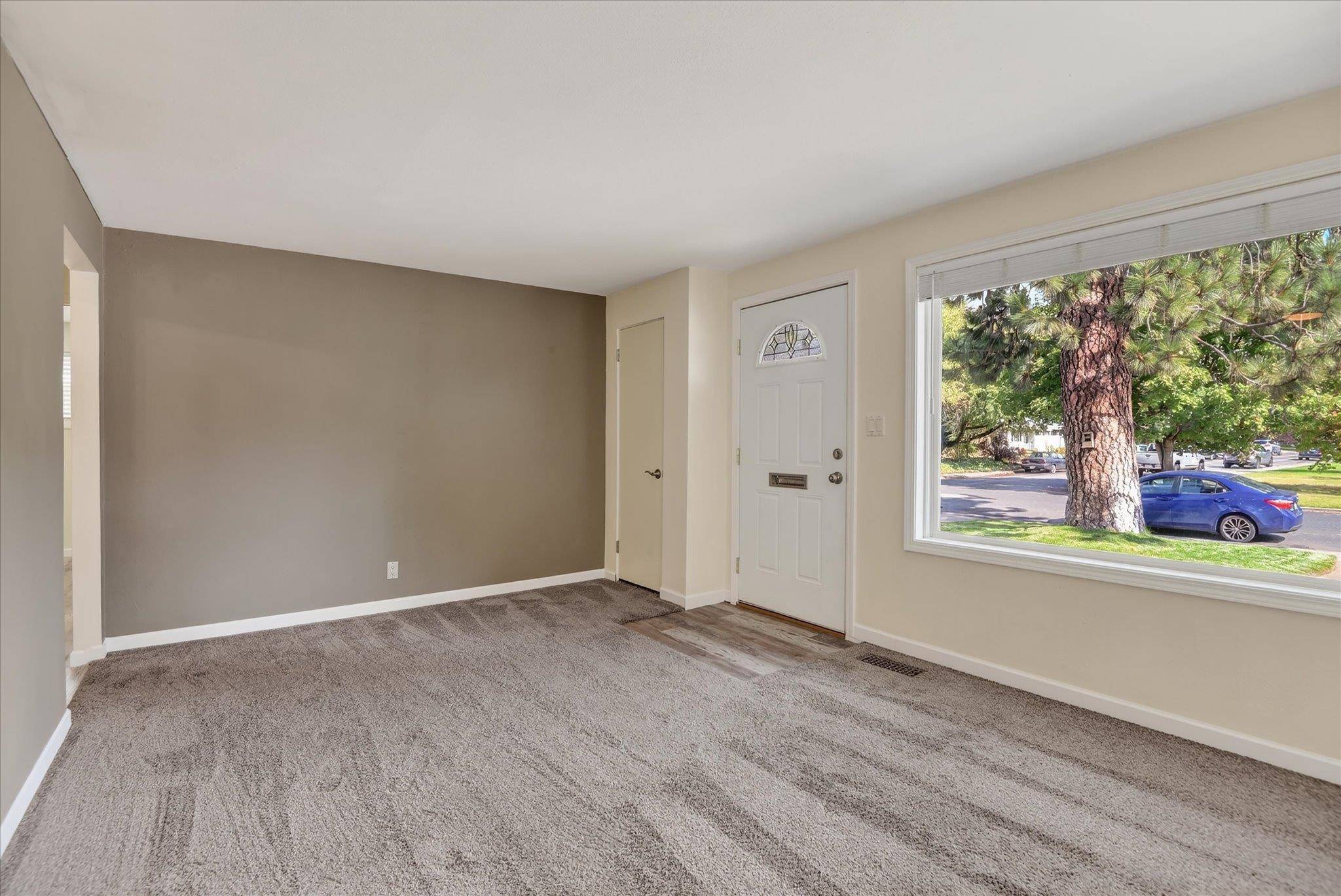 6123 N Cedar St, Spokane, WA 99205
