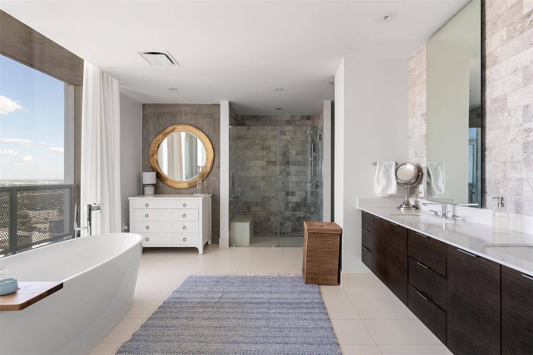 301 West Ave #5603, Austin, TX 78701